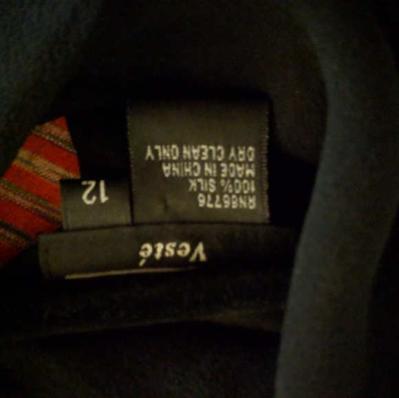 Black knee length dress - Picture 3 of 6